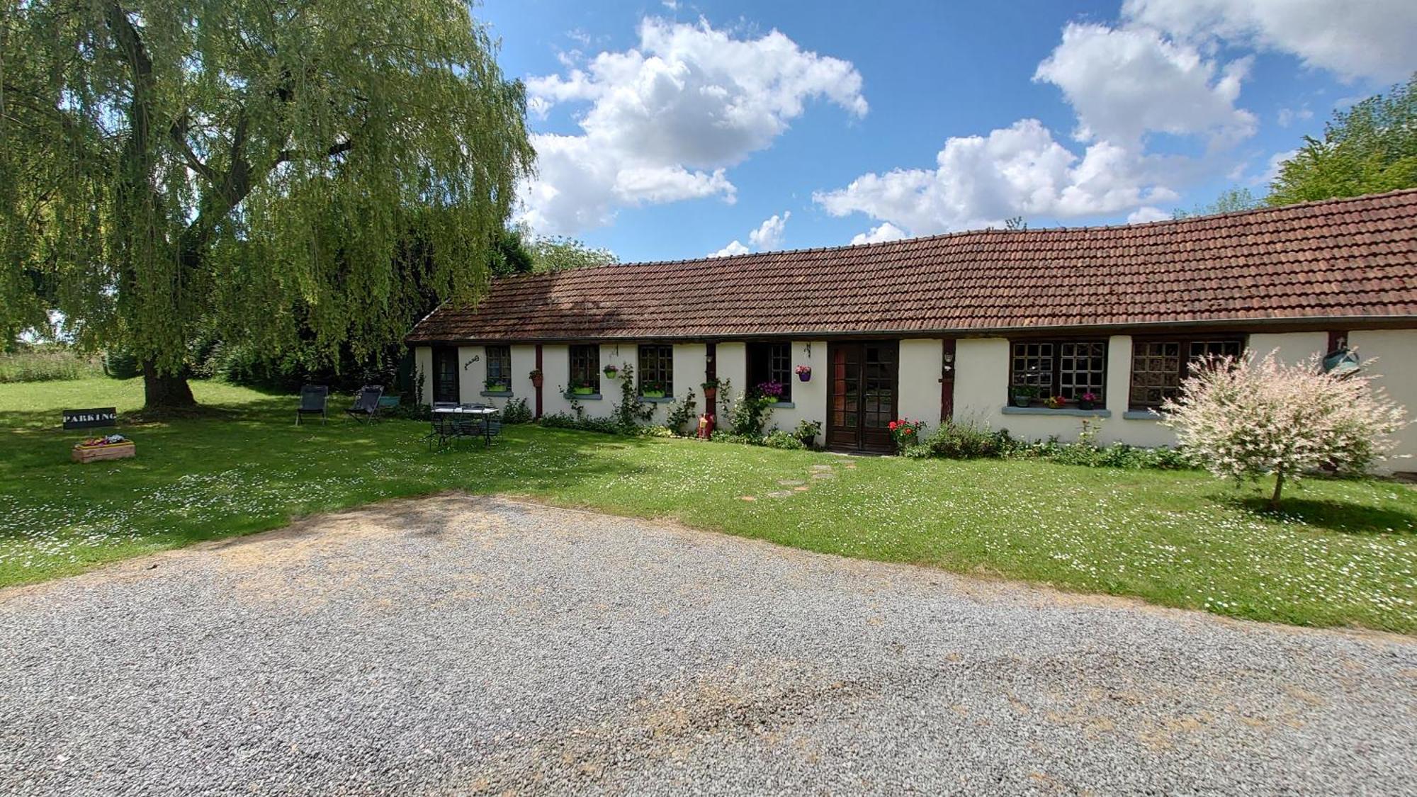Villa Le Marly'S Wasigny Exterior foto